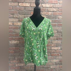 Max Studio Green Floral Blouse size Large